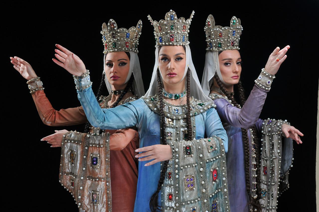 creative, theater, queen-1041597.jpg
